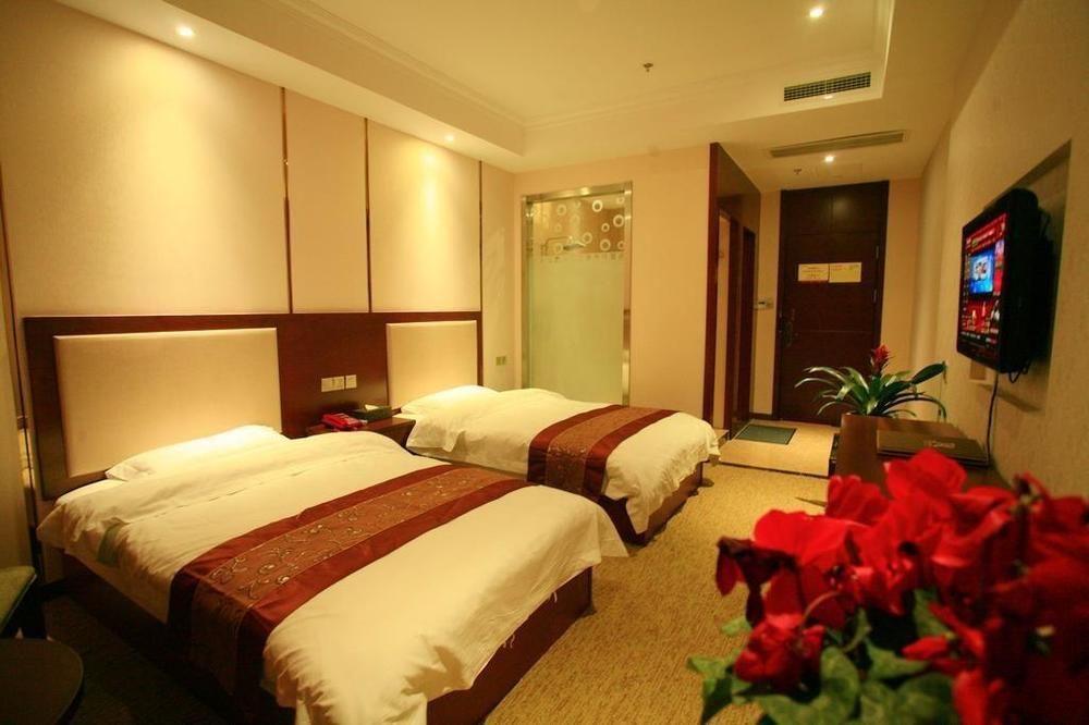 Konggang Holidy Hotel Shuangliu Chengdu Bagian luar foto
