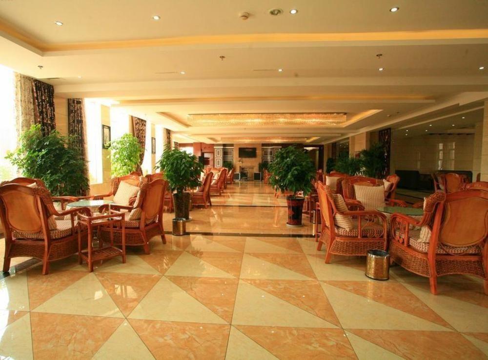 Konggang Holidy Hotel Shuangliu Chengdu Bagian luar foto